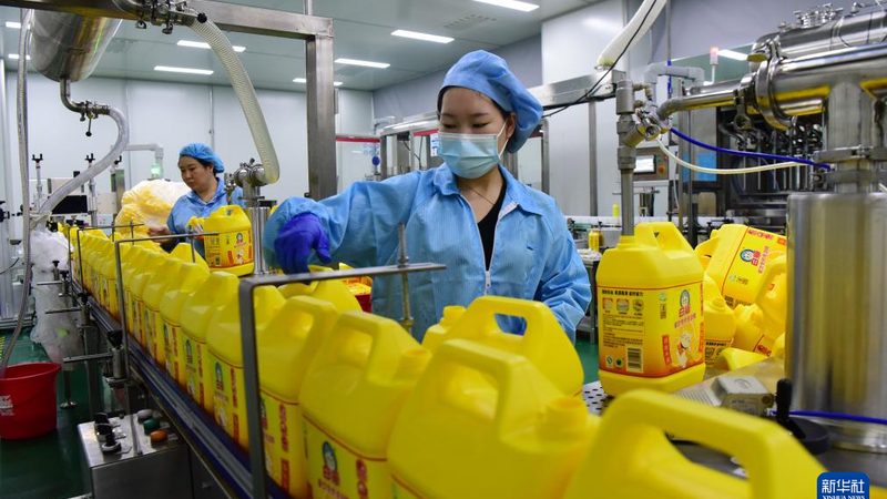 汽车用丙烯酸胶粘剂：揭秘其性能与选择要点**
